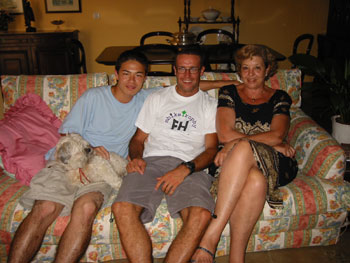stay at a spanish family while following your spanish course in spain spanish family